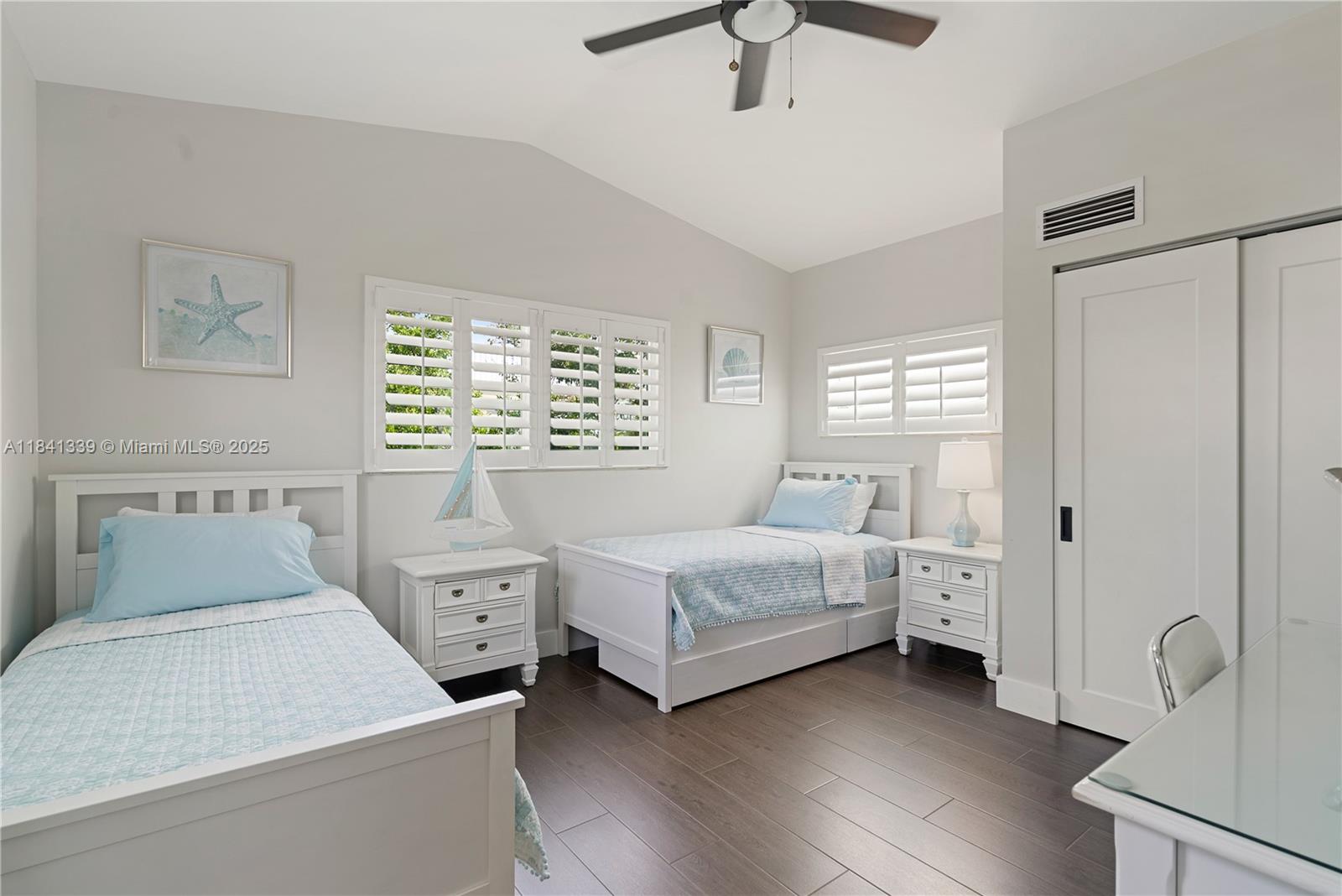 215 Wildwood Cir, Key Largo, Florida image 18