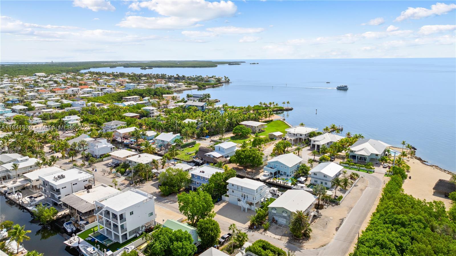 215 Wildwood Cir, Key Largo, Florida image 45