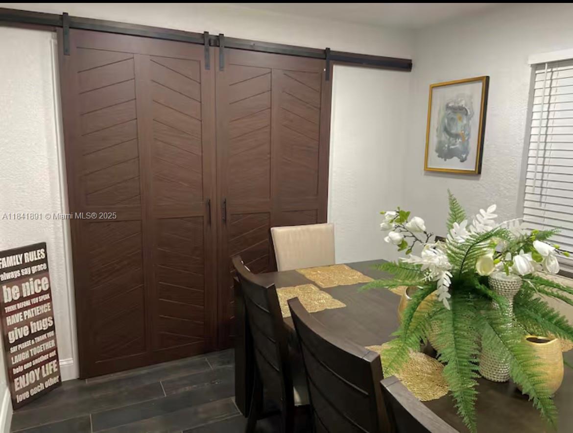 100 NW 8th Ave, Hallandale Beach, Florida image 15
