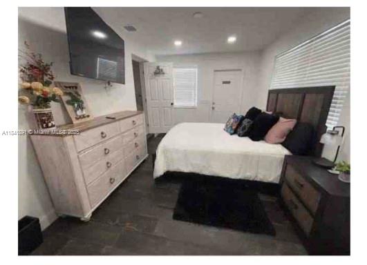 100 NW 8th Ave, Hallandale Beach, Florida image 6