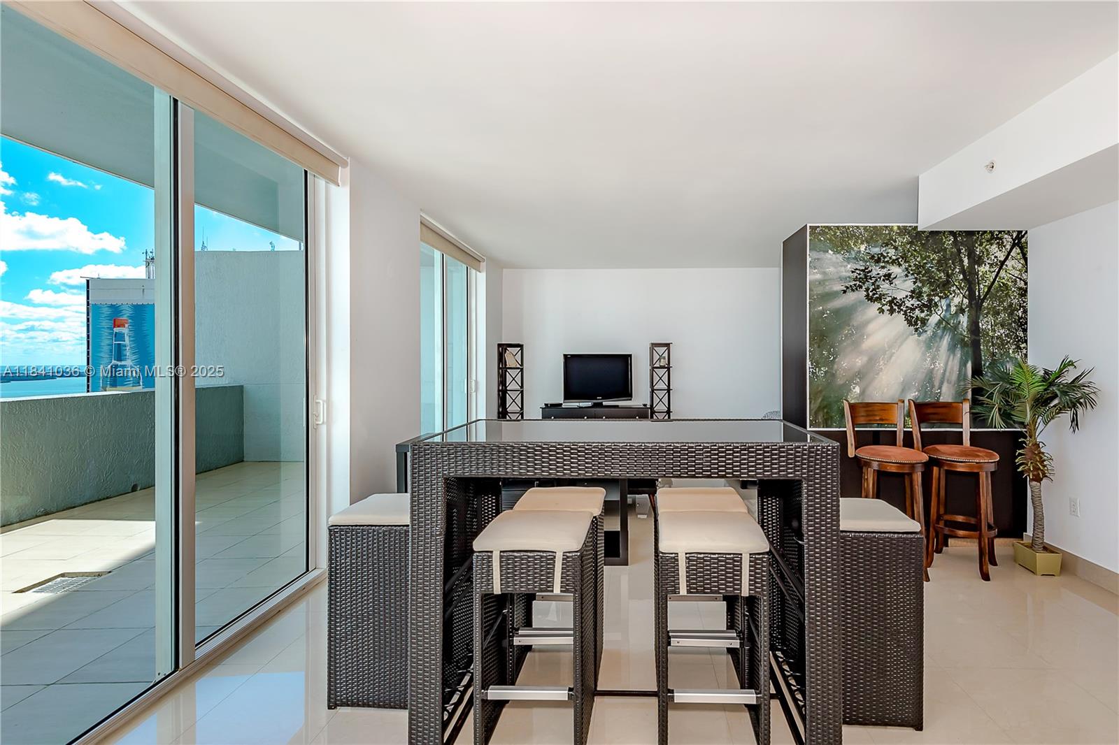 Property photo # 7