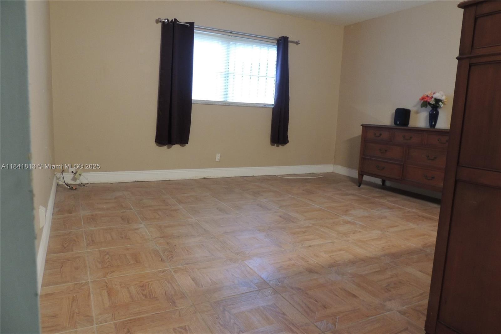 4880 NW 22nd St #107, Lauderhill, Florida image 7