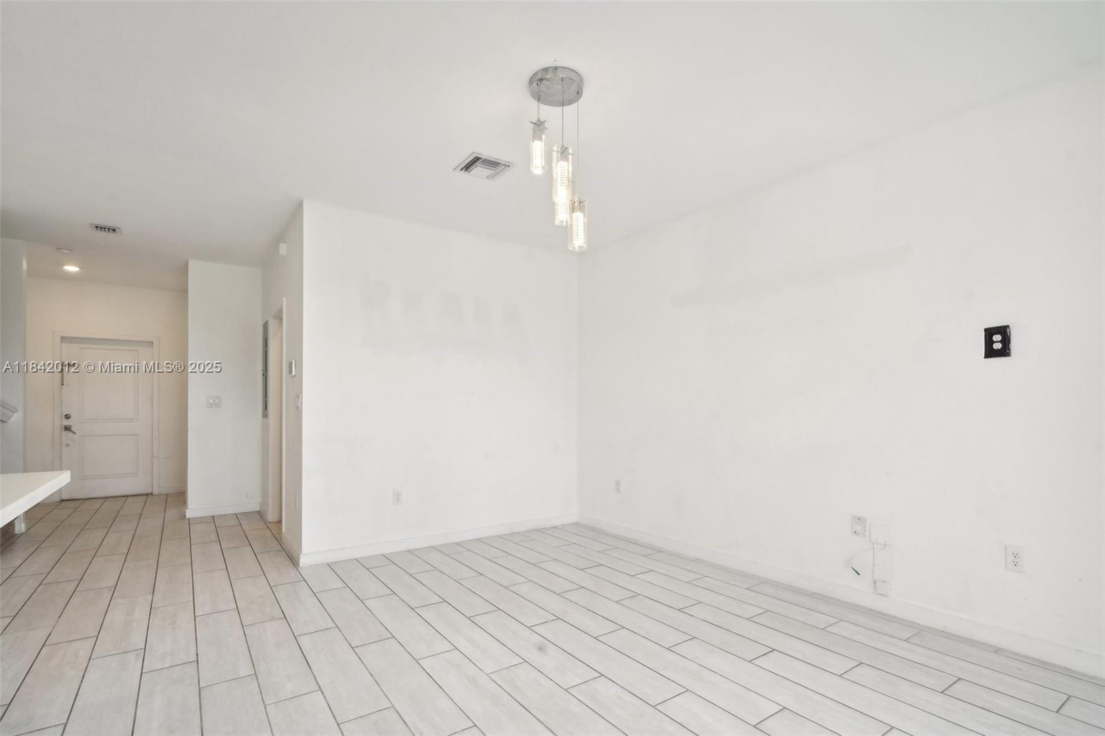 1006 SE 23rd Ave #1006, Homestead, Florida image 4