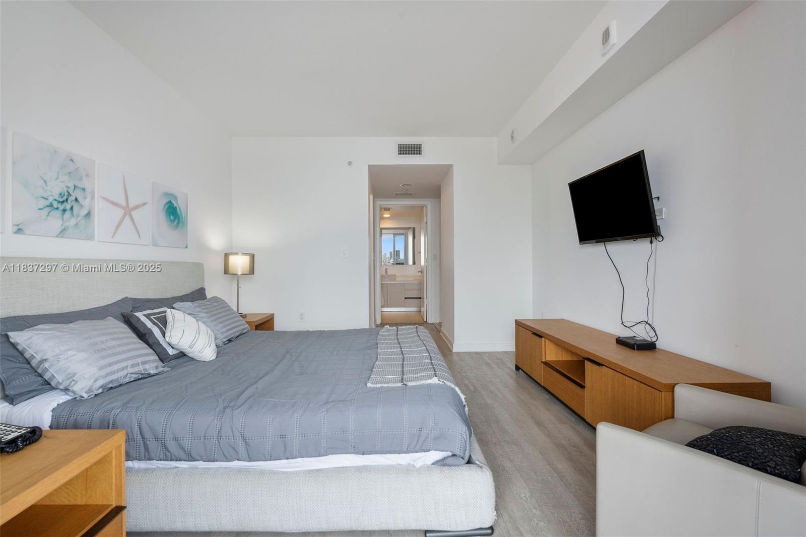2602 E Hallandale Beach Blvd #R1105, Hallandale Beach, Florida image 21