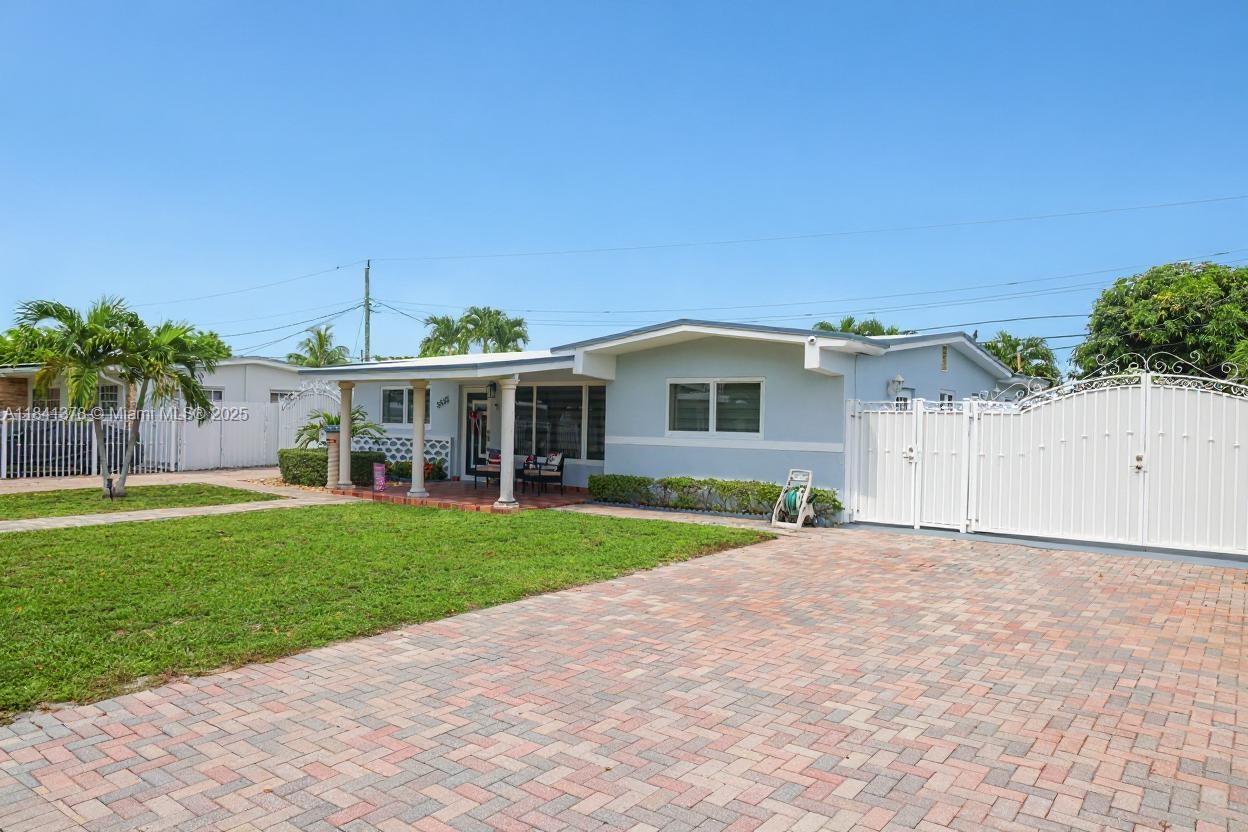 5535 W 13th Ave, Hialeah, Florida image 4