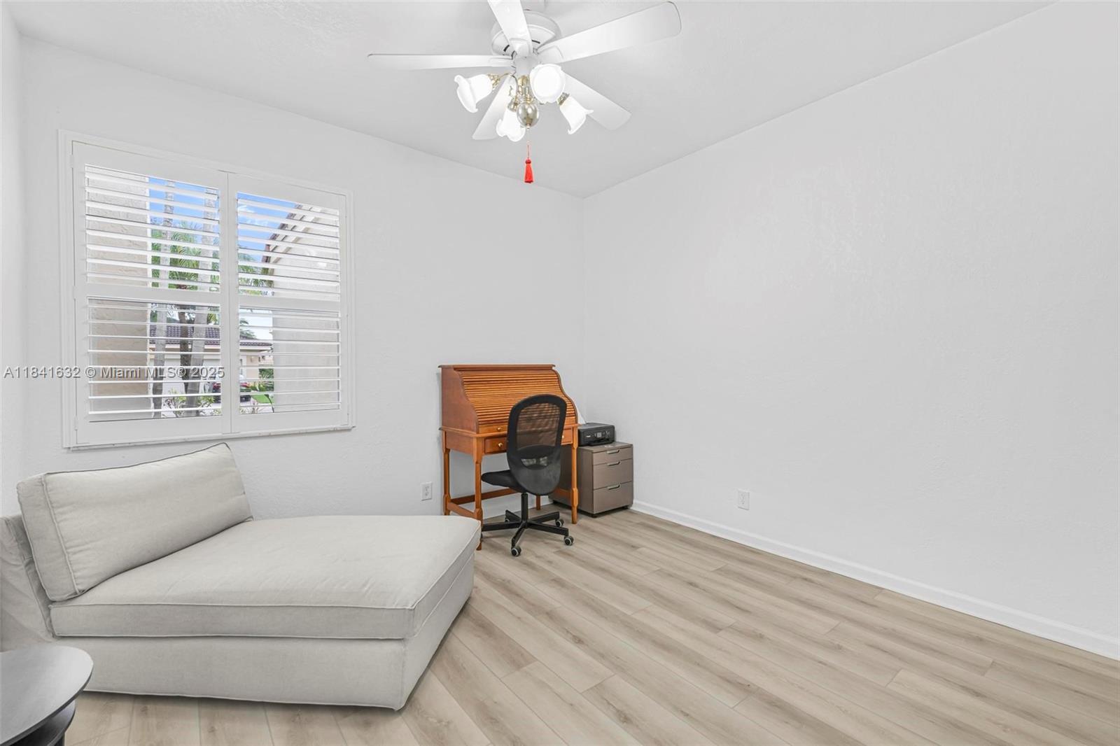 1530 NW 182nd Ter, Pembroke Pines, Florida image 16