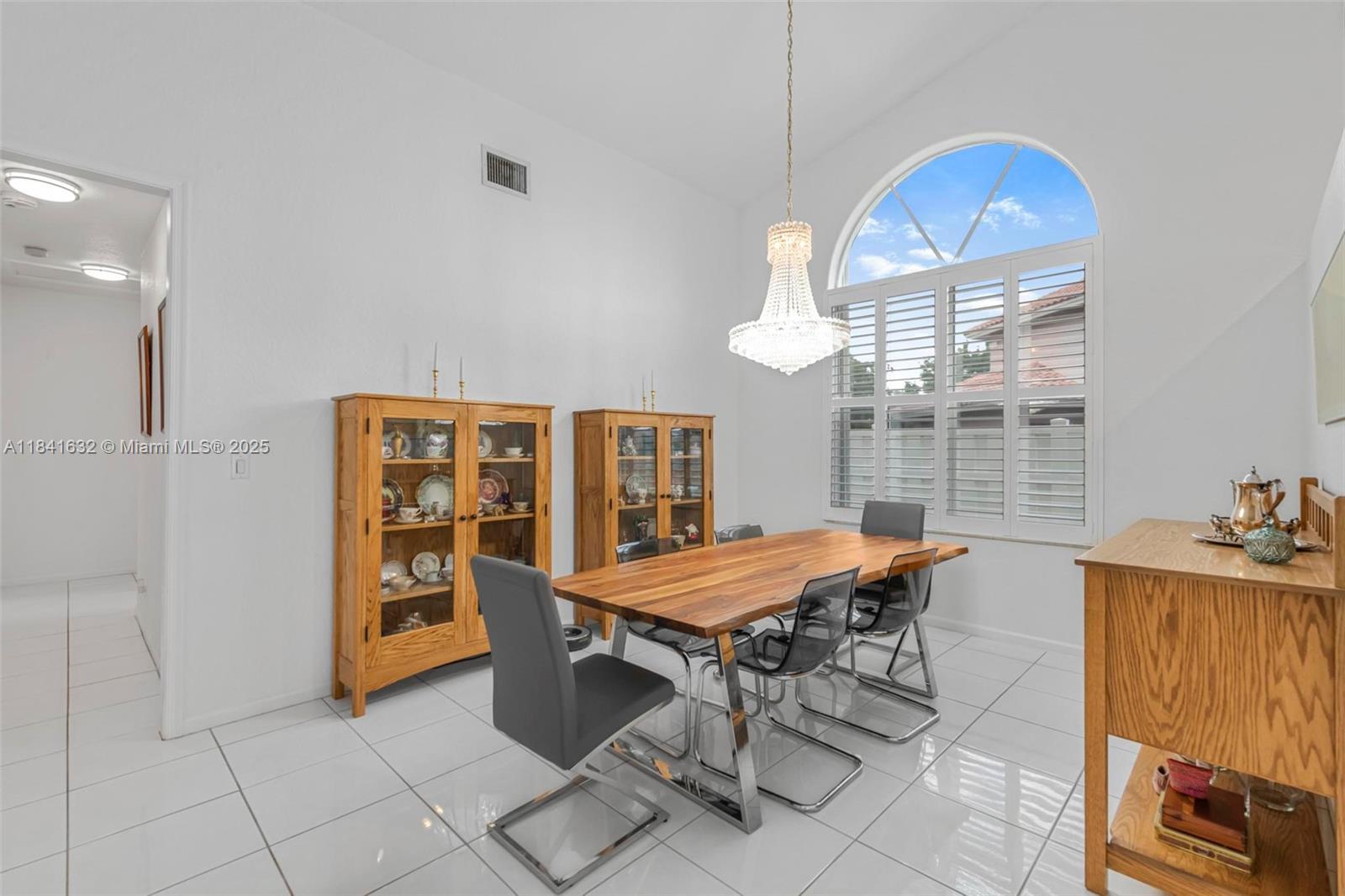 1530 NW 182nd Ter, Pembroke Pines, Florida image 19