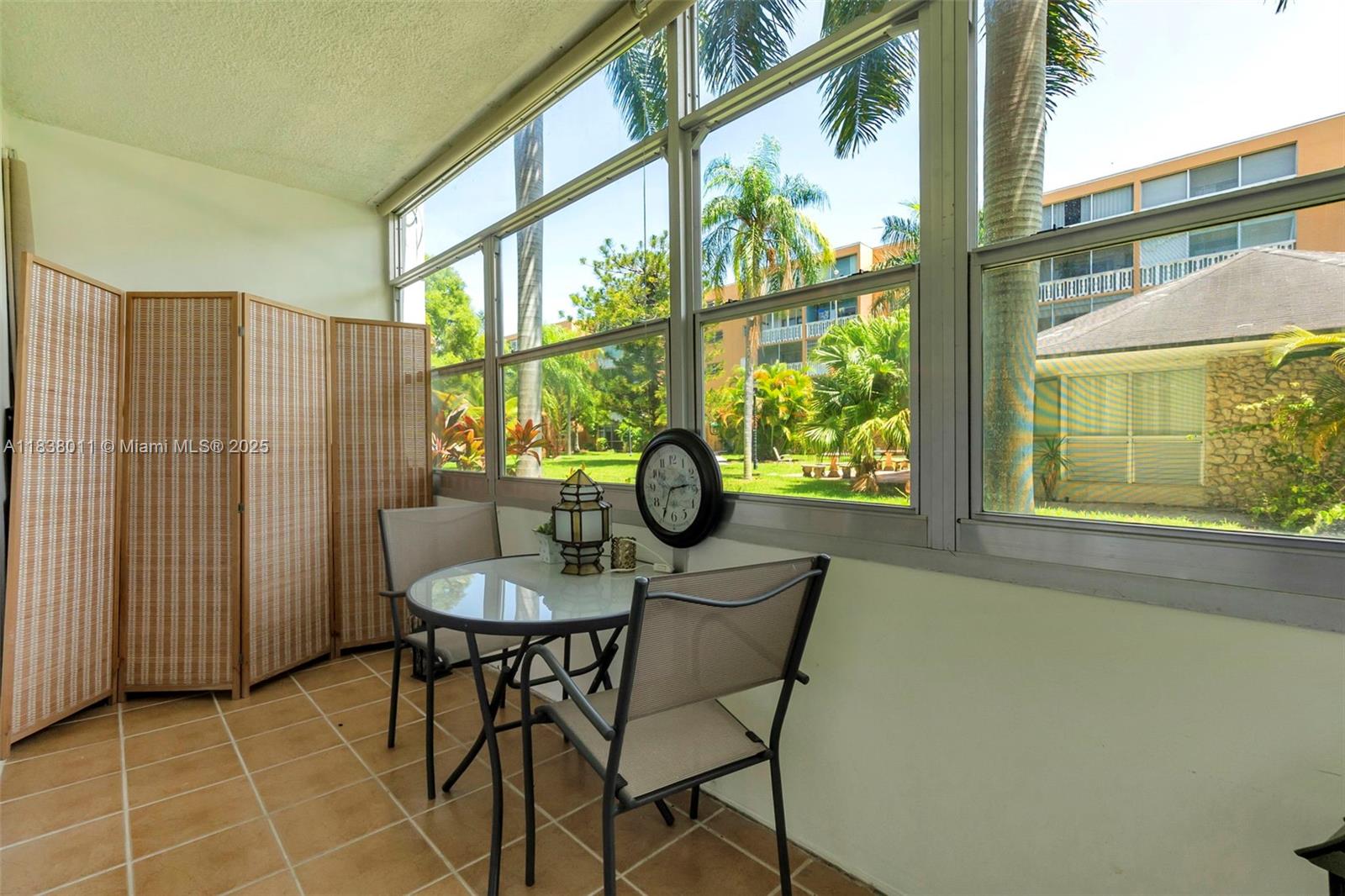 233 NE 14th Ave #108, Hallandale Beach, Florida image 14
