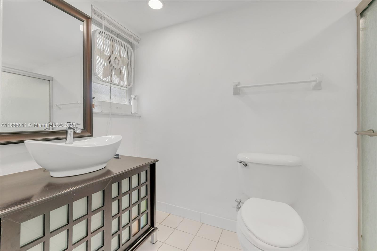 233 NE 14th Ave #108, Hallandale Beach, Florida image 21