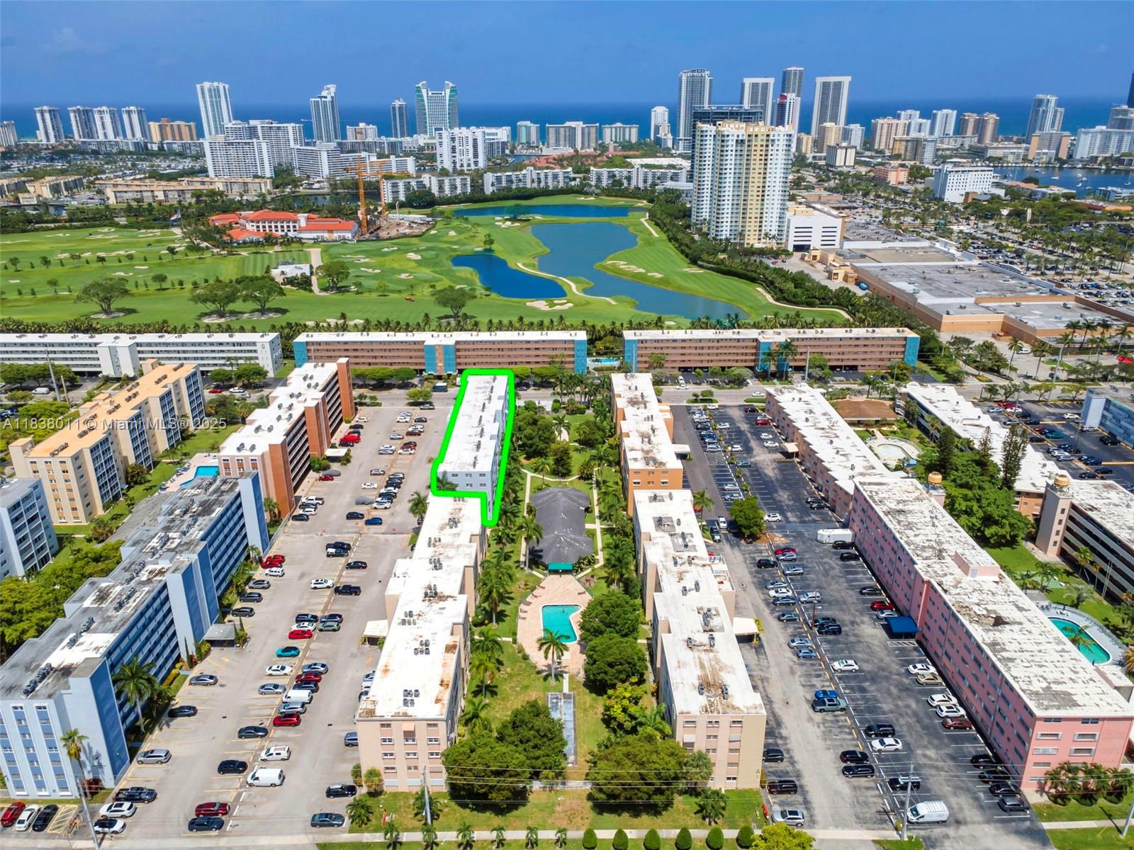 233 NE 14th Ave #108, Hallandale Beach, Florida image 23