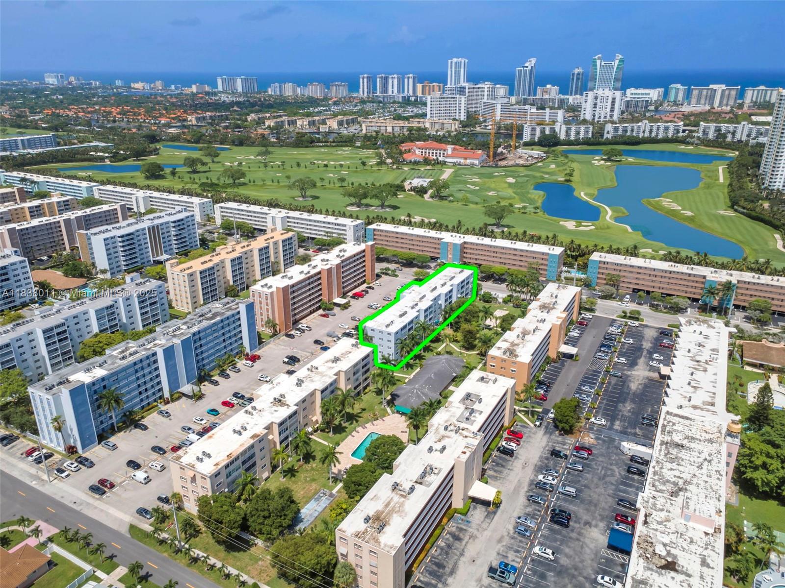 233 NE 14th Ave #108, Hallandale Beach, Florida image 26