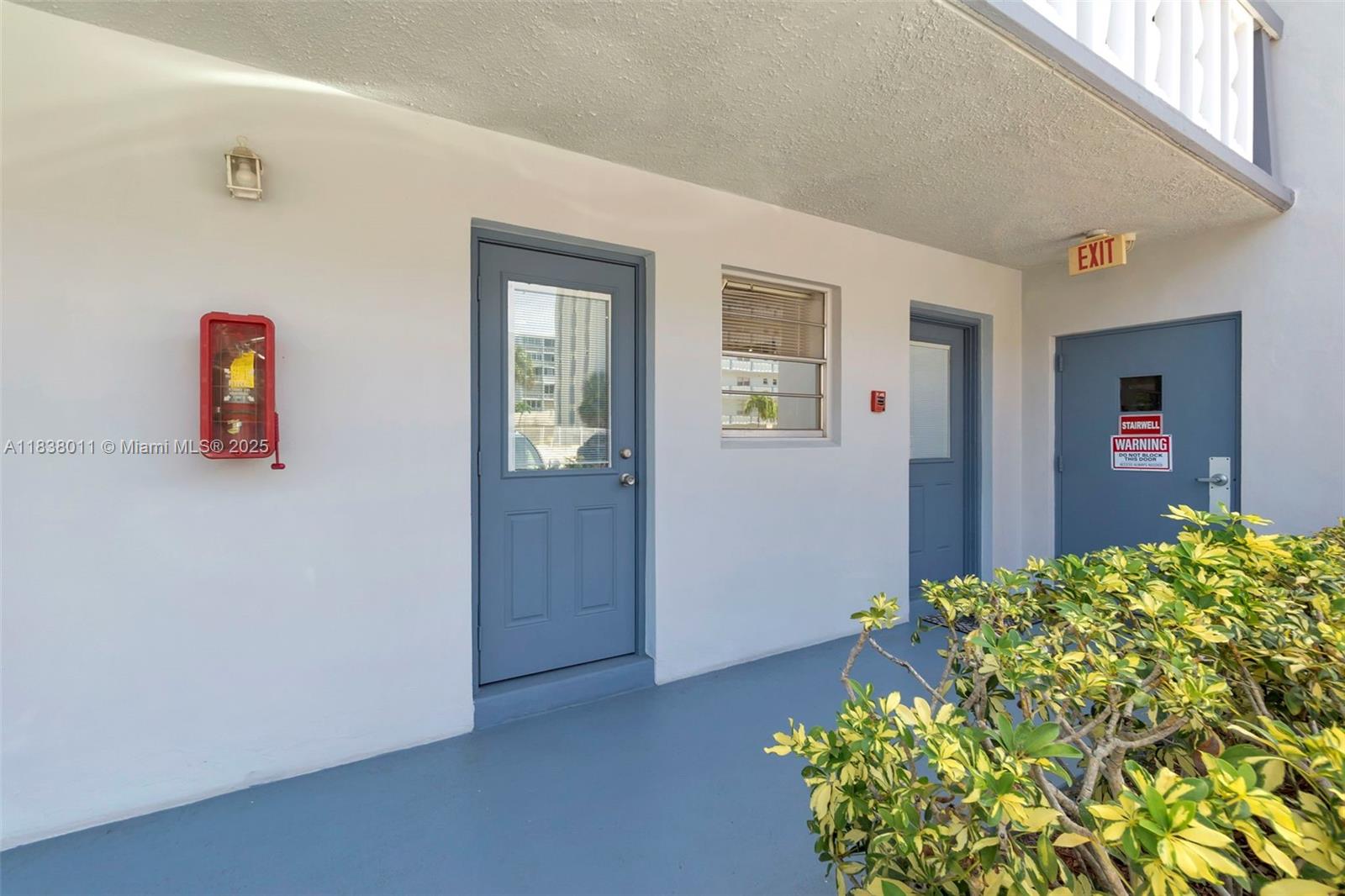 233 NE 14th Ave #108, Hallandale Beach, Florida image 28