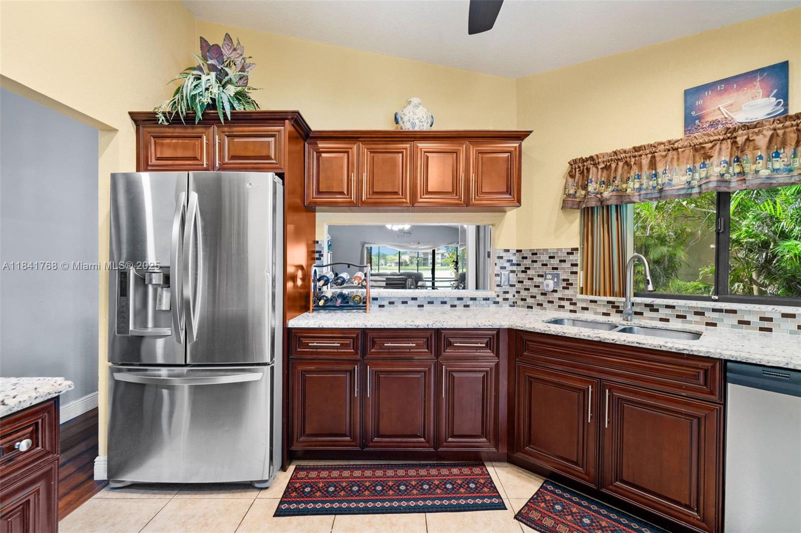 9535 NW 38th Pl, Sunrise, Florida image 11