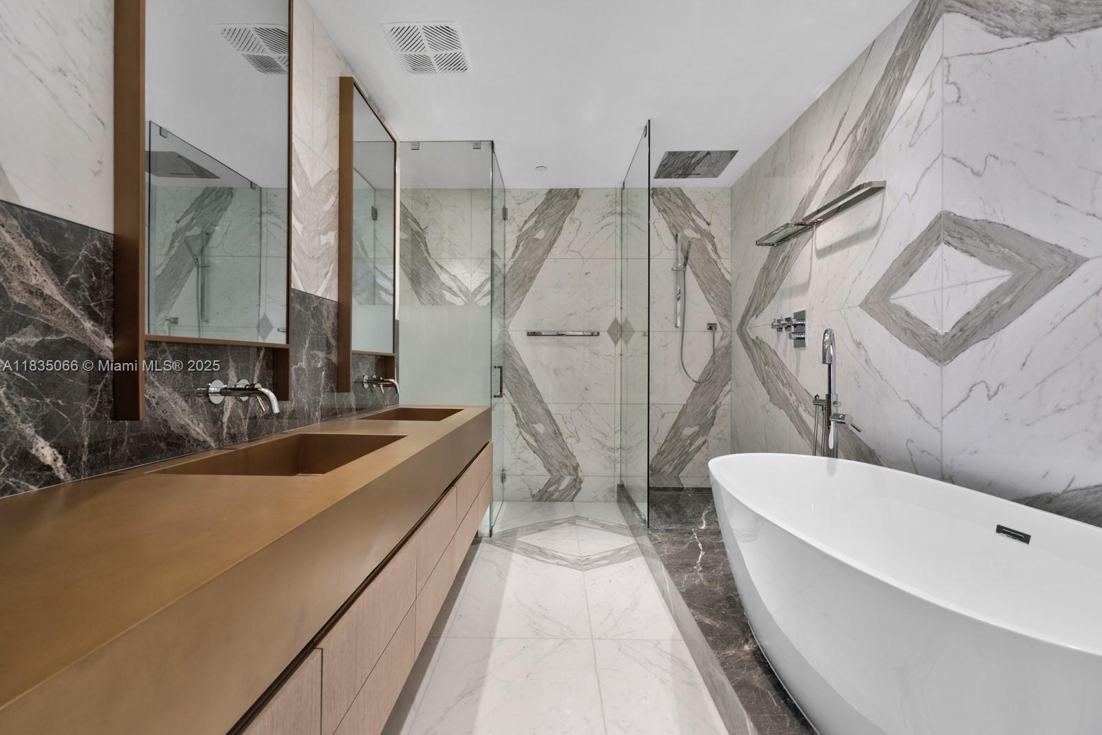 18555 Collins Ave #2701, Sunny Isles Beach, Florida image 16