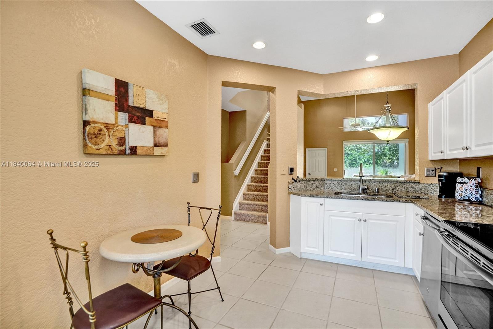 5668 NW 127th Ter, Coral Springs, Florida image 9