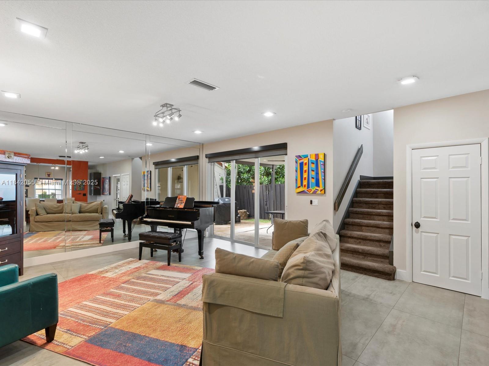 934 Sw 179th Ave, Pembroke Pines, Florida image 3