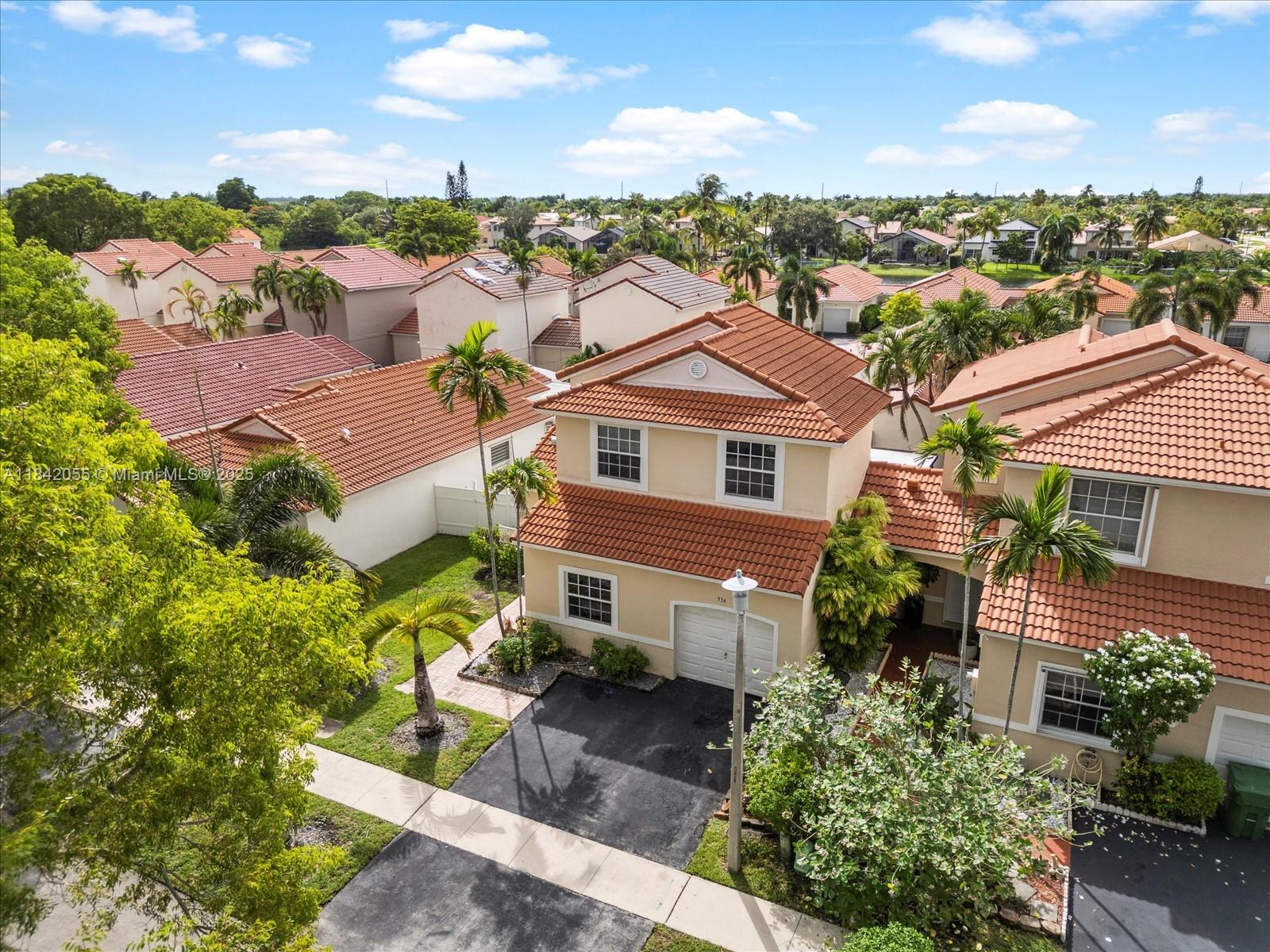 934 Sw 179th Ave, Pembroke Pines, Florida image 30