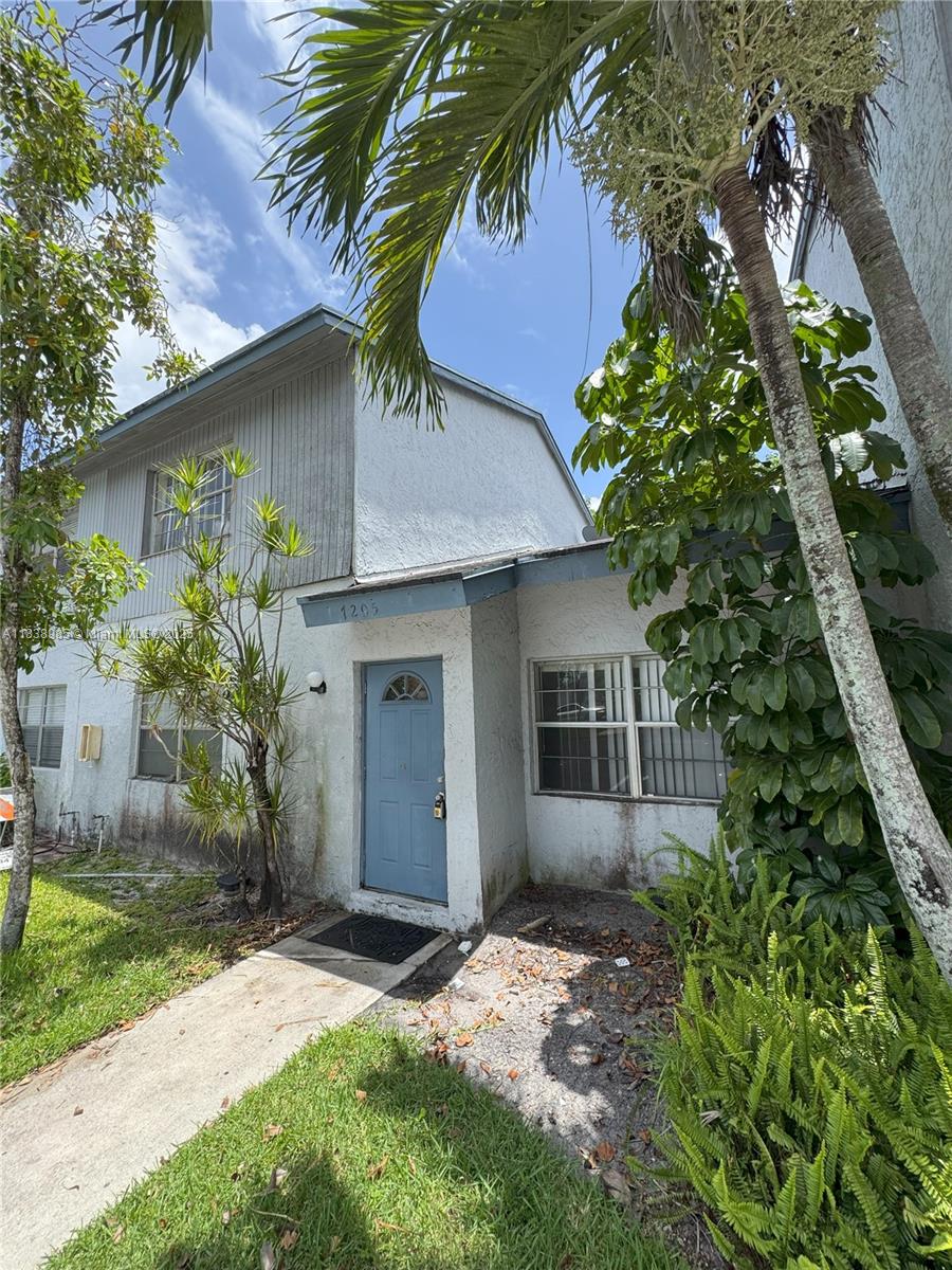 Property photo # 4