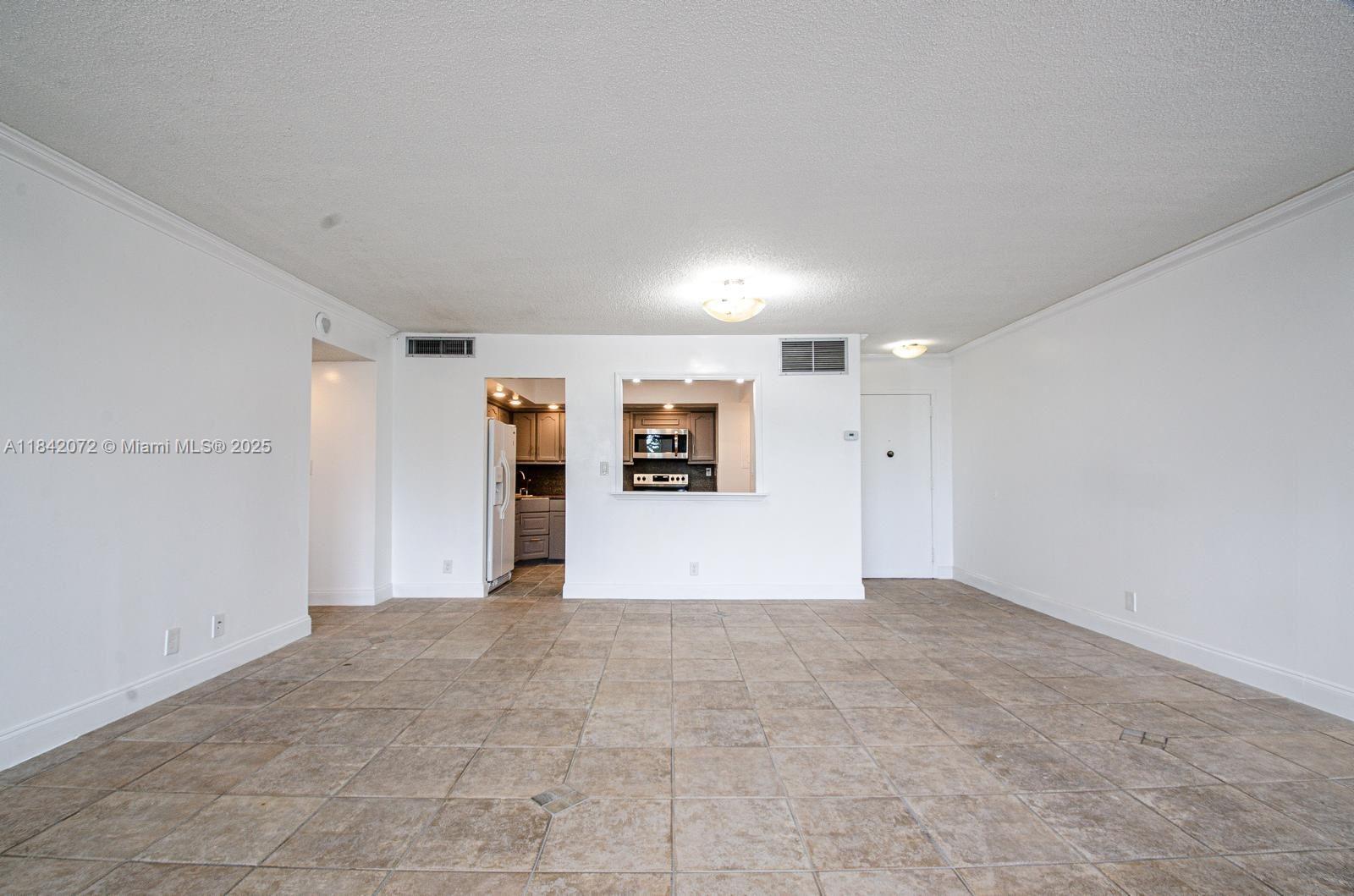 2150 Sans Souci Blvd #B305, North Miami, Florida image 4