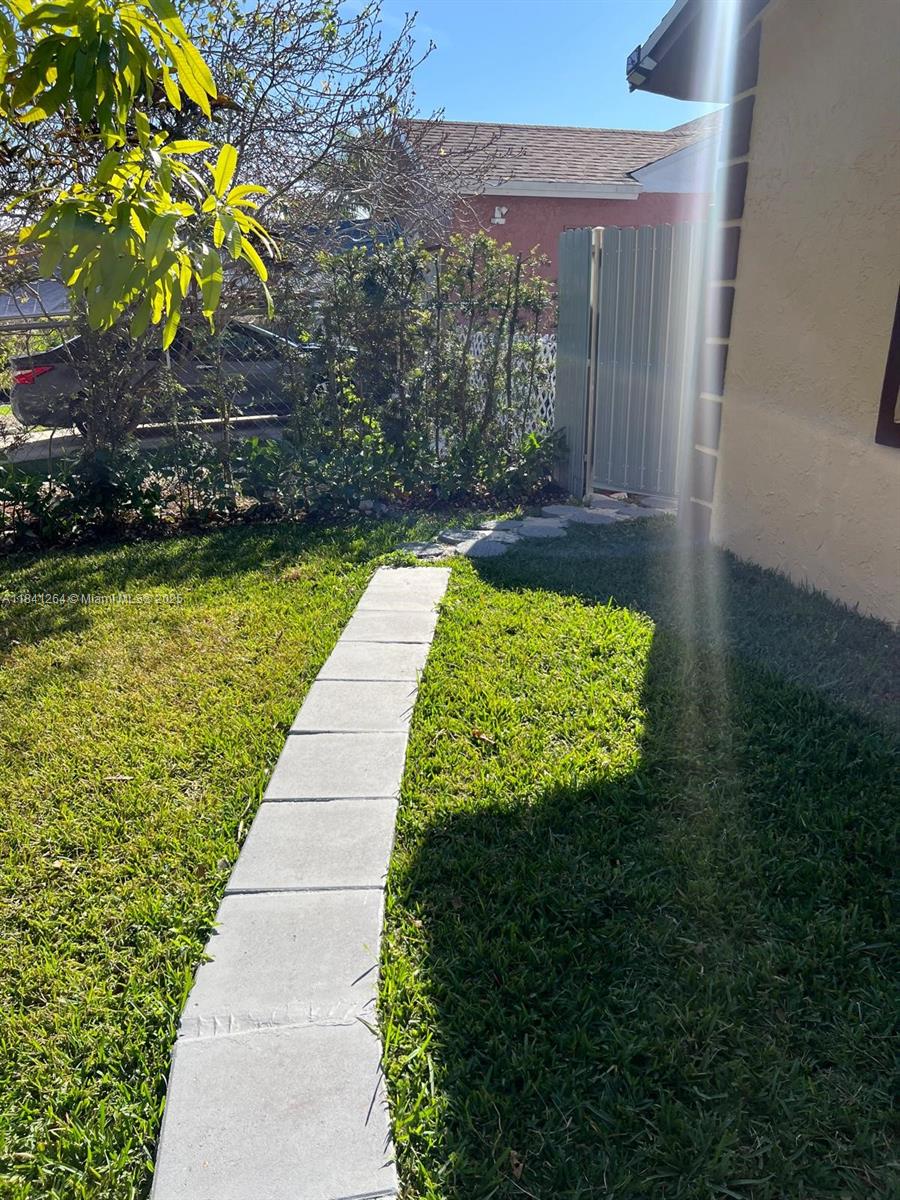 Property photo # 0
