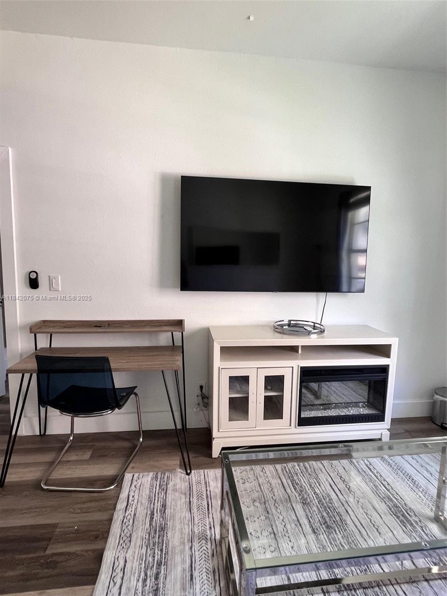 3030 Collins Ave #1F, Miami Beach, Florida image 5