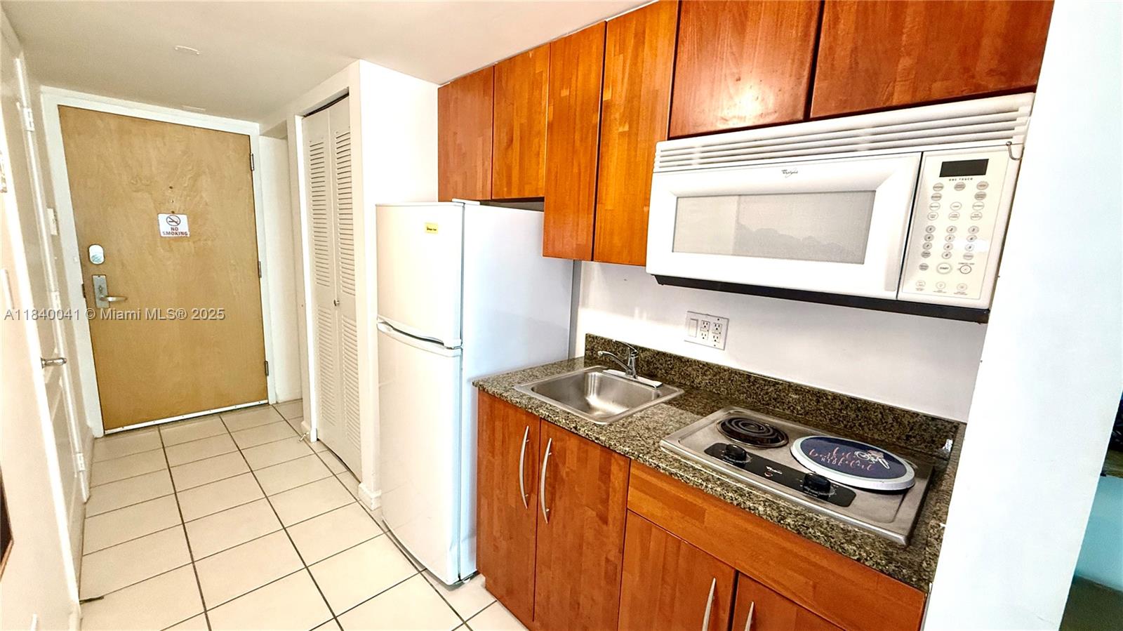 1200 Brickell Bay Dr #2216, Miami, Florida image 11
