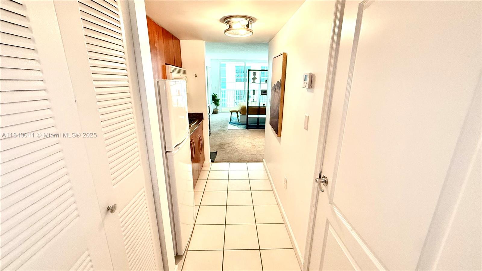 1200 Brickell Bay Dr #2216, Miami, Florida image 12