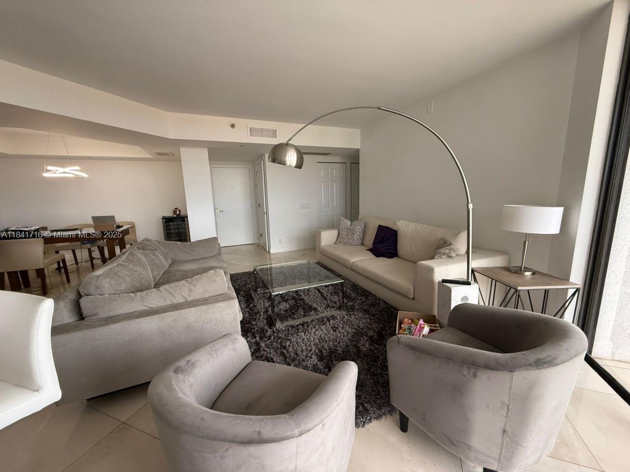 3610 Yacht Club Dr #713, Aventura, Florida image 3