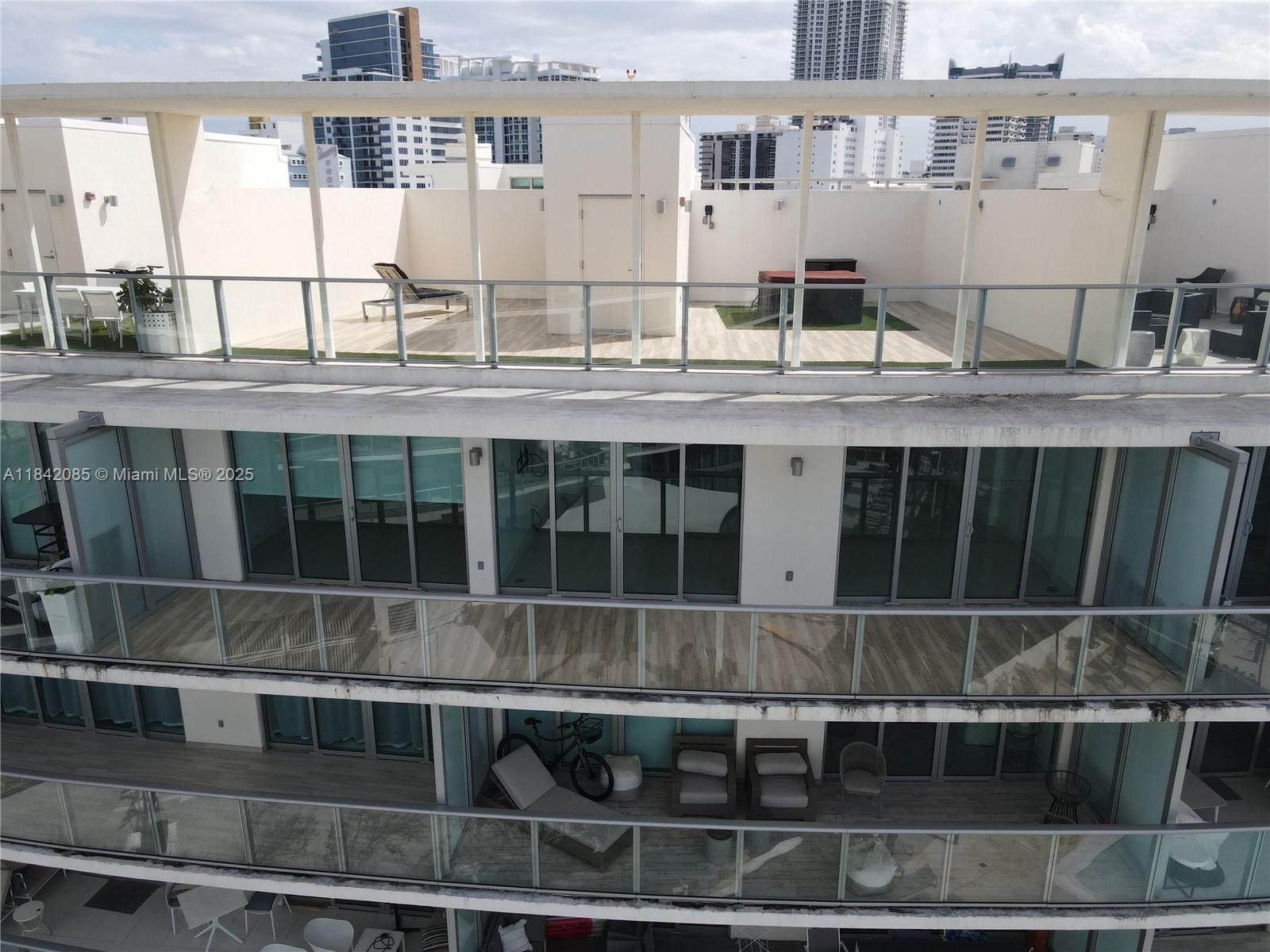 6620 Indian Creek Dr #713, Miami Beach, Florida image 3
