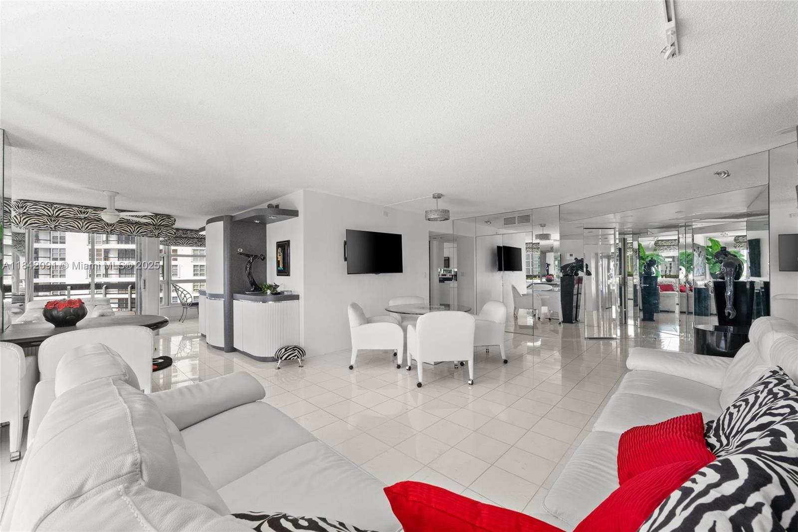 Property photo # 6
