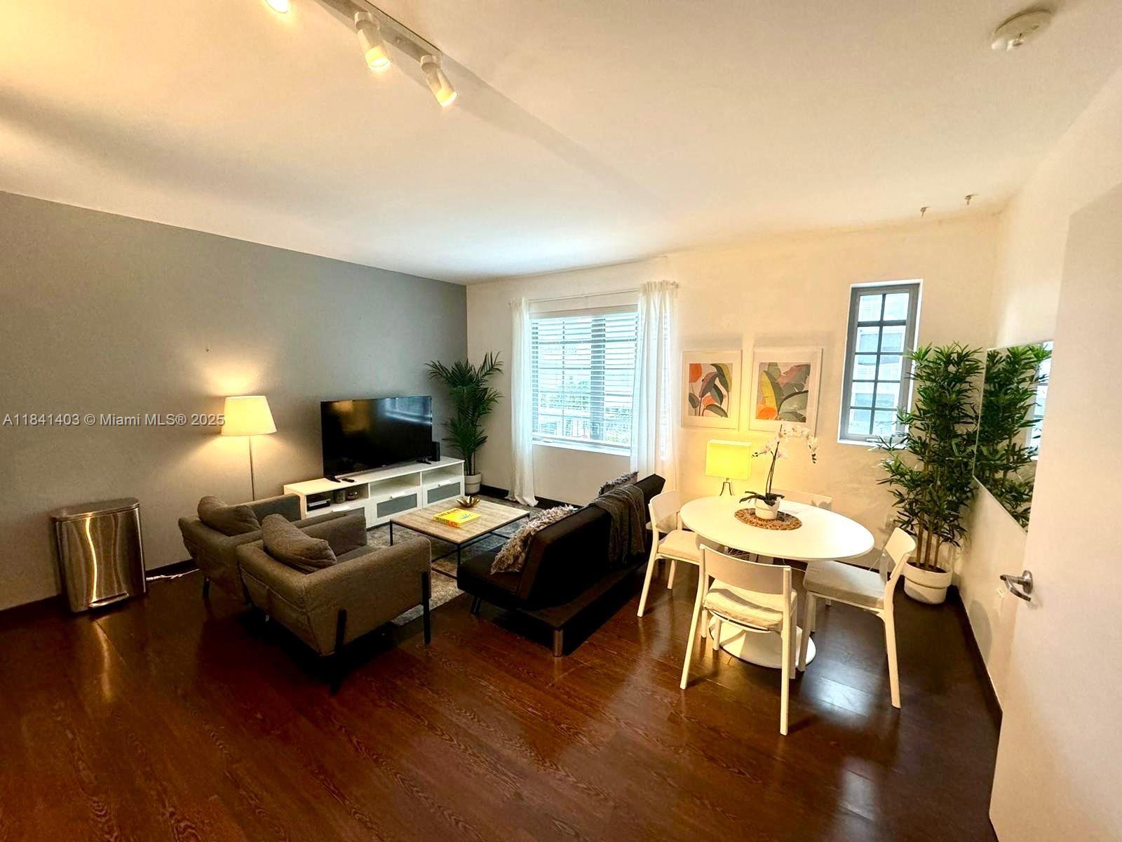 Property photo # 7