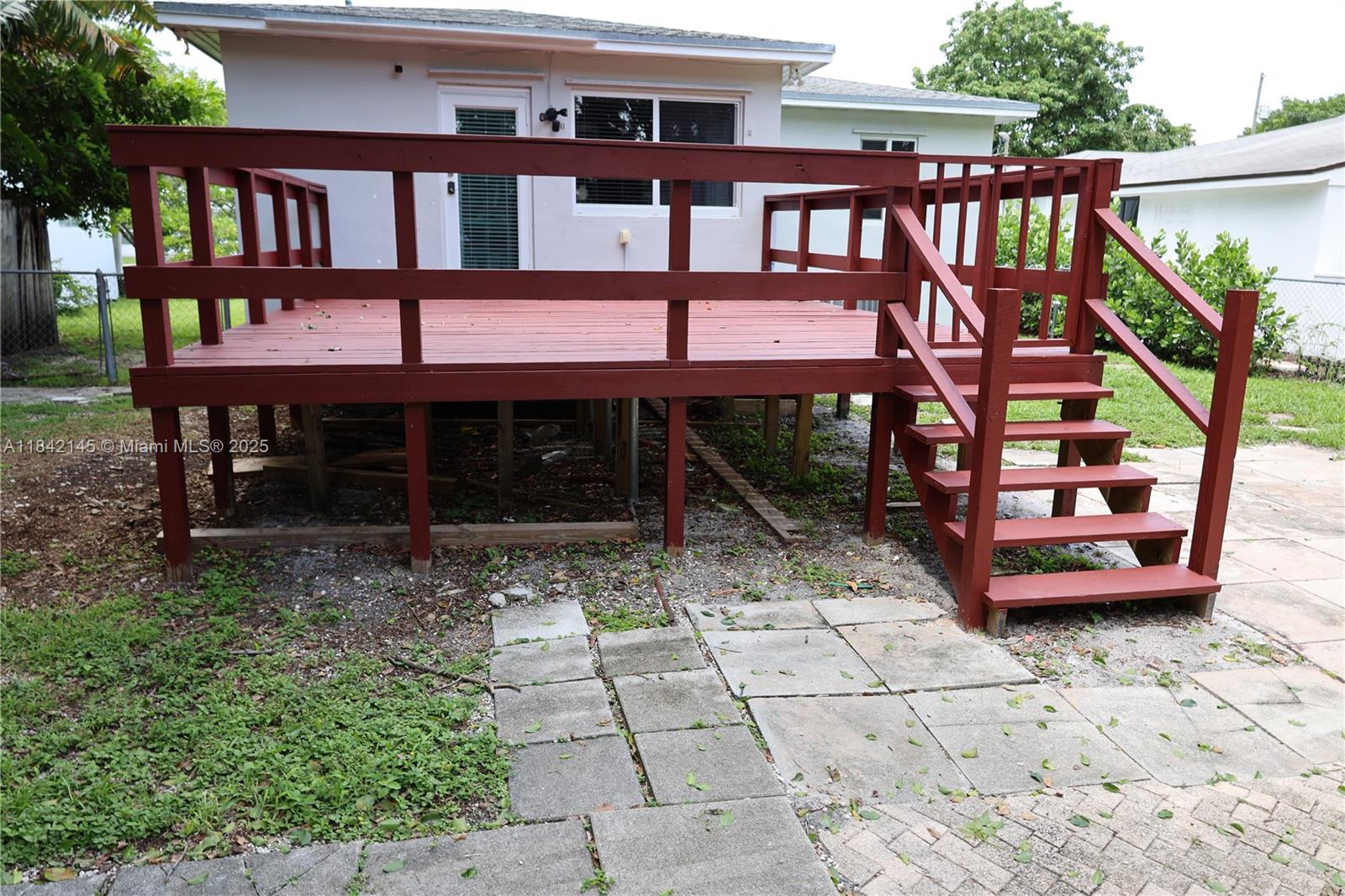 2446 Grant St, Hollywood, Florida image 24