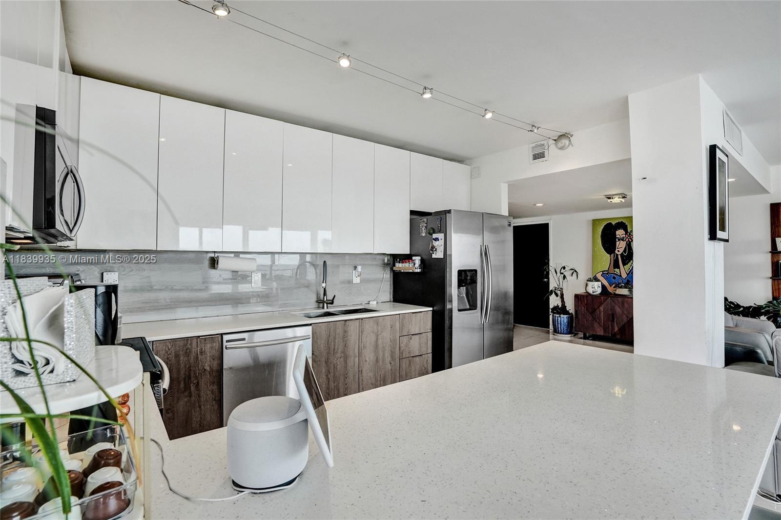 11111 Biscayne Blvd #19G, Miami, Florida image 11
