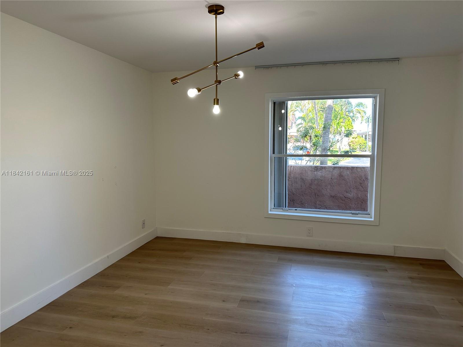 708 SE 3rd Ave Ext #201, Hallandale Beach, Florida image 4
