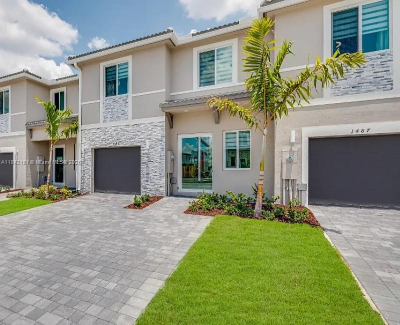 Property photo # 0