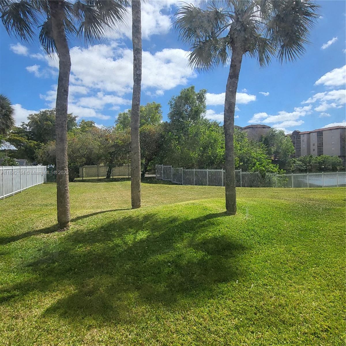 Property photo # 7