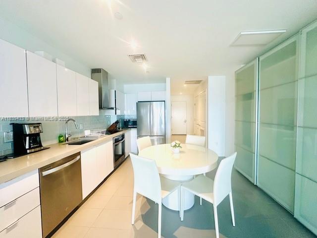 Property photo # 9