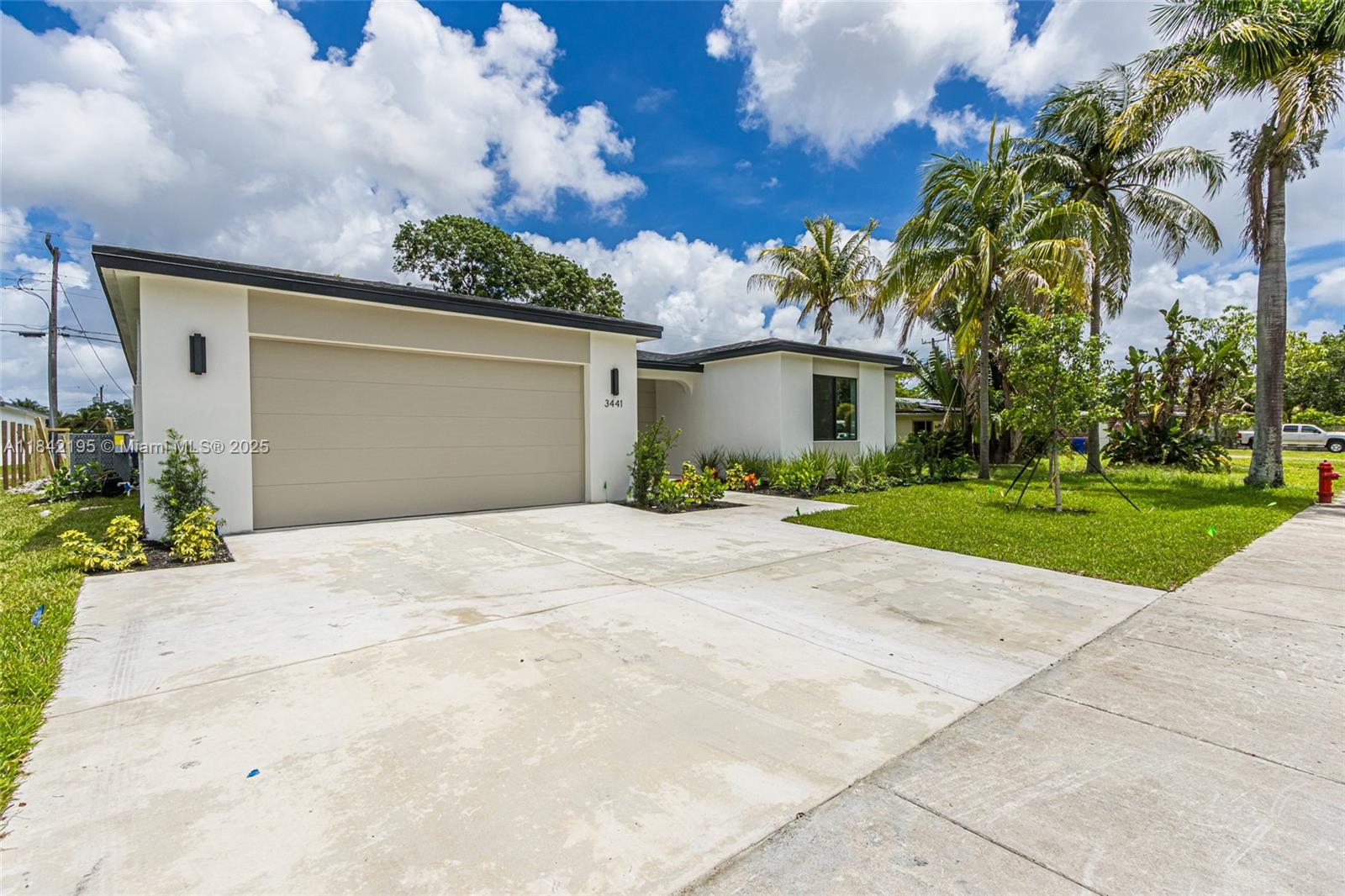 3441 SW 19th St, Fort Lauderdale, Florida image 2