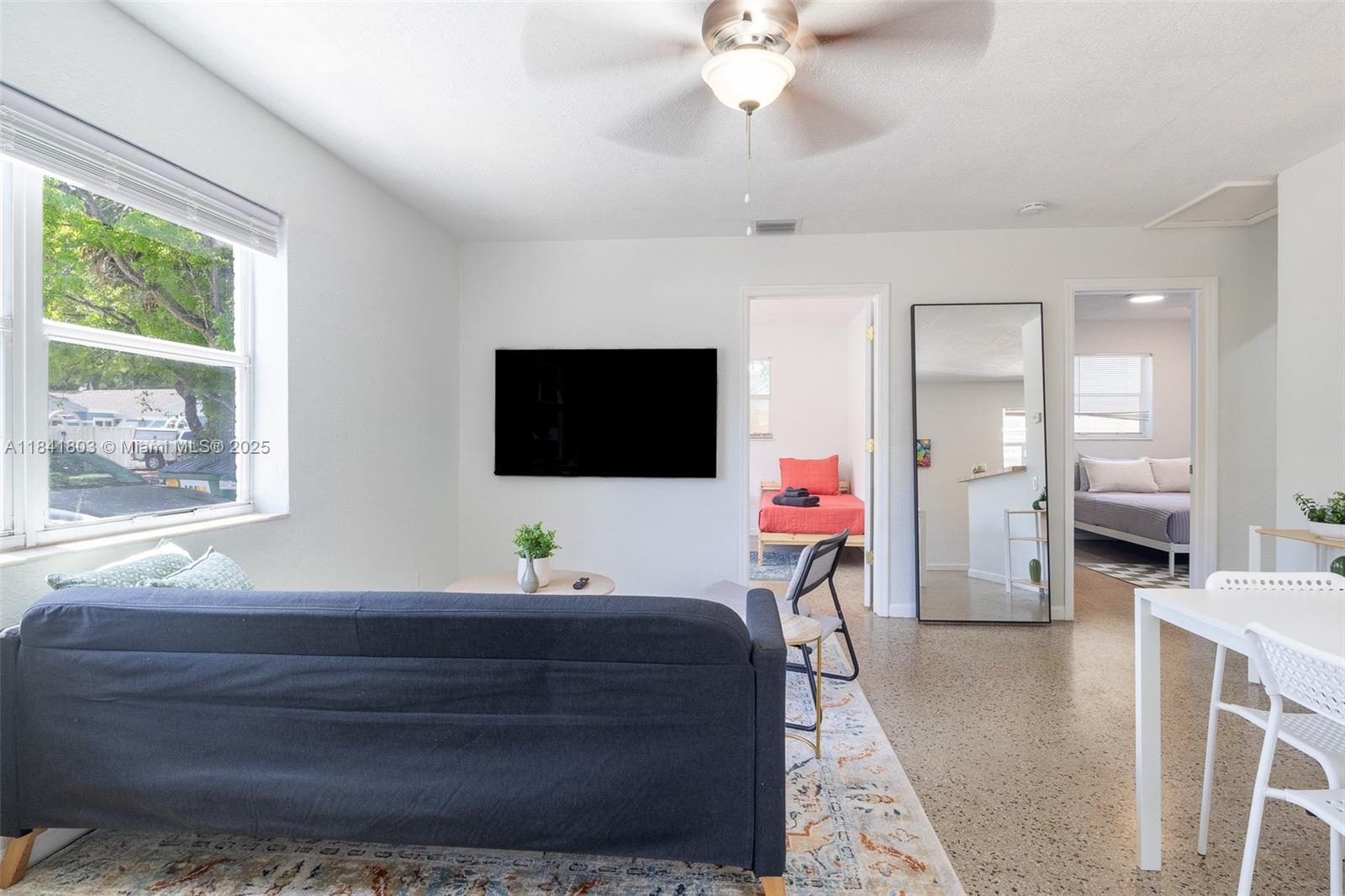 605 SW 14th Ter, Fort Lauderdale, Florida image 2