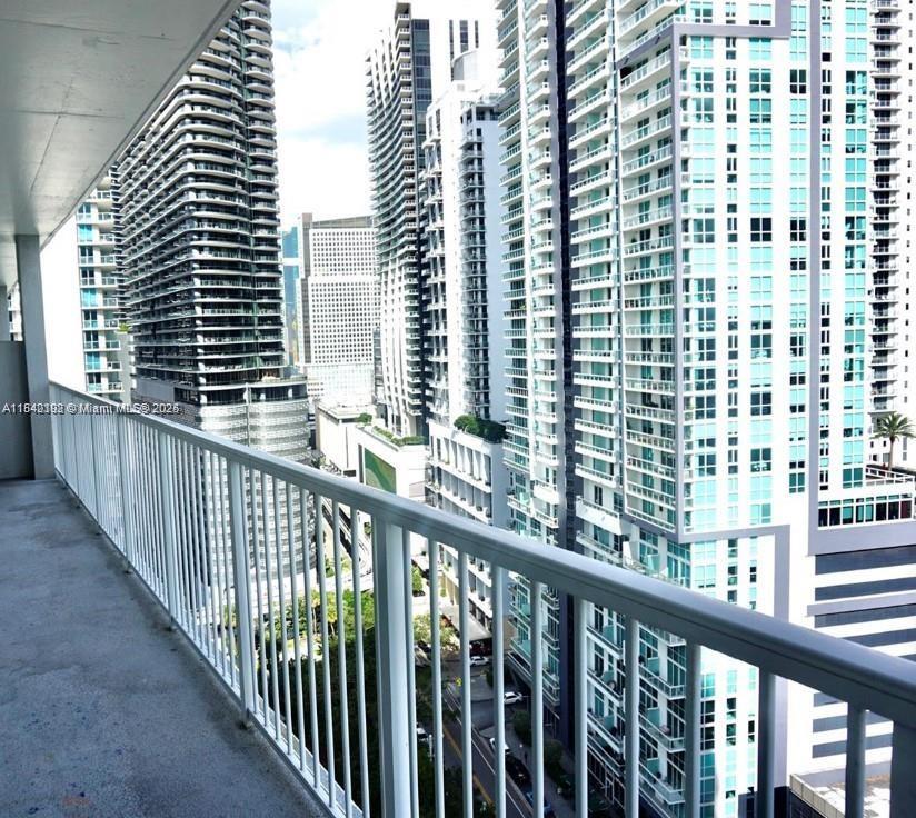 1250 S Miami Ave #2006, Miami, Florida image 17