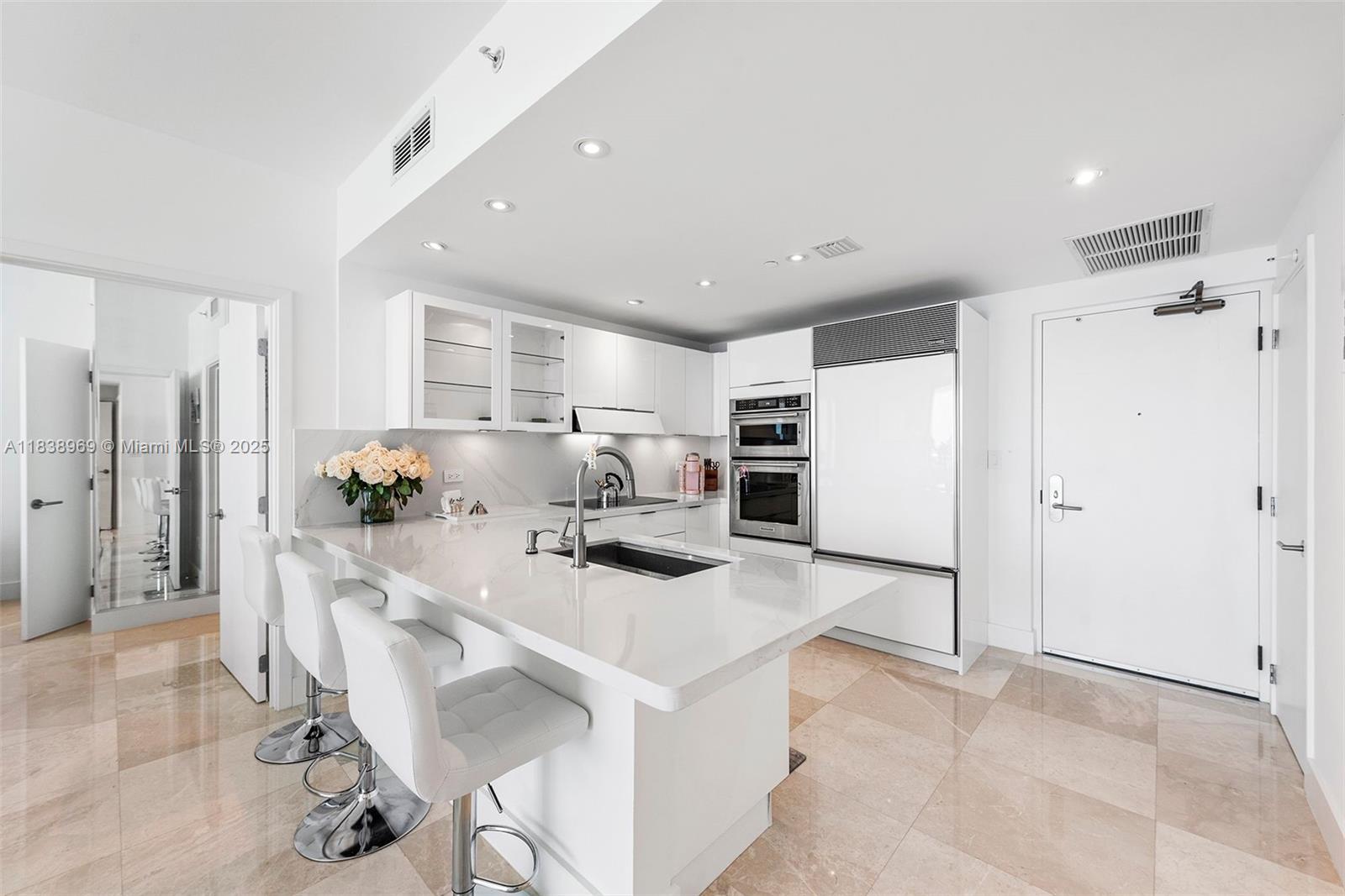 6799 Collins Ave #804, Miami Beach, Florida image 16