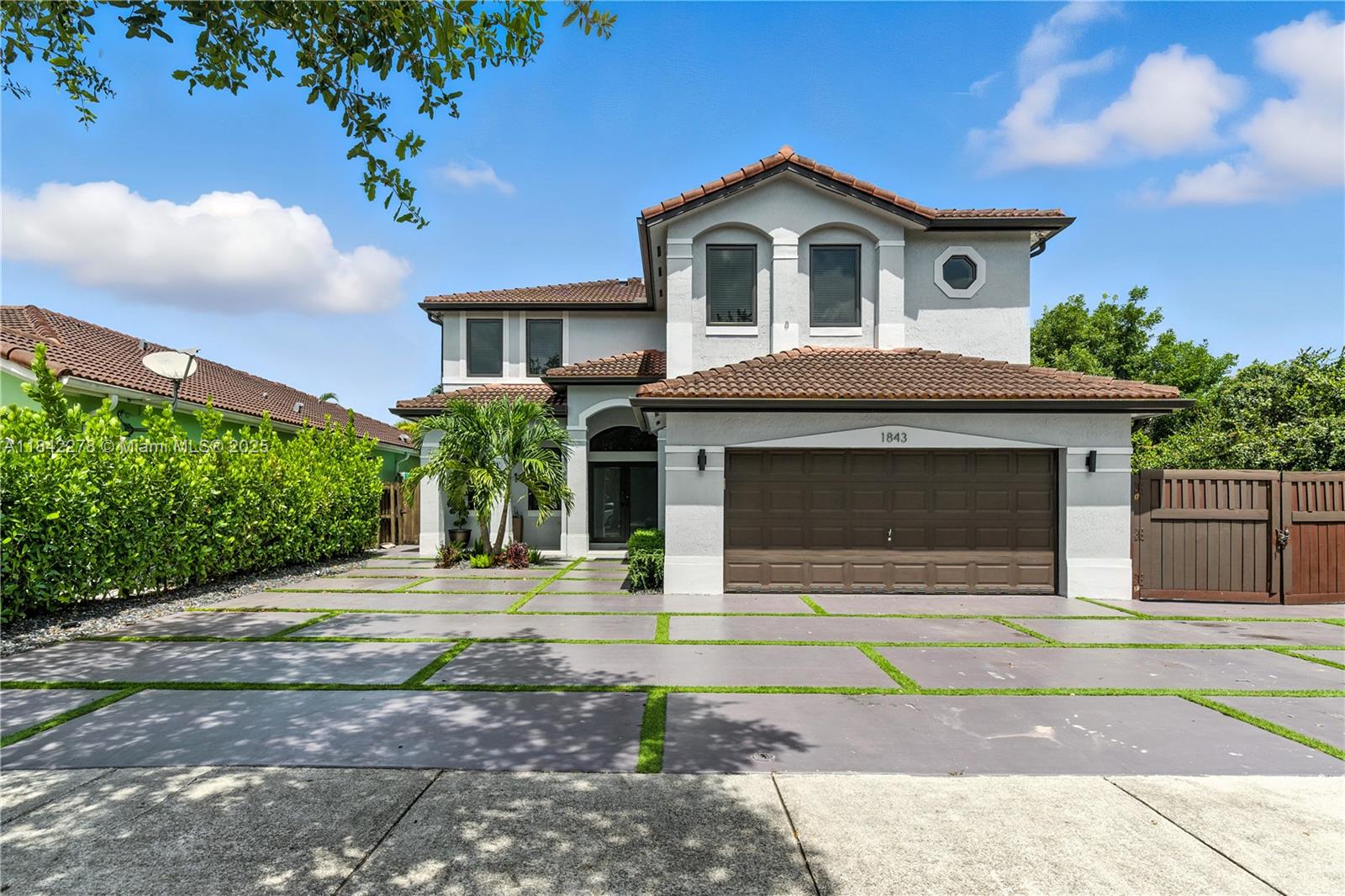 1843 SW 150th Pl, Miami, Florida image 1