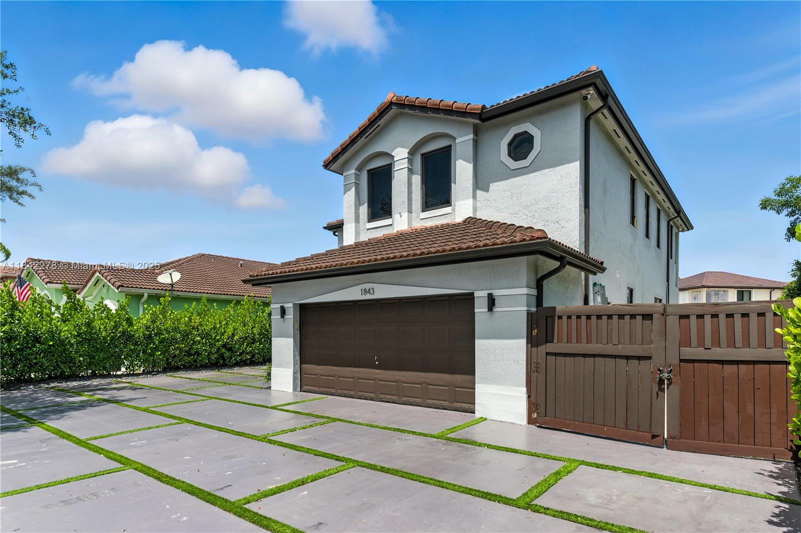 1843 SW 150th Pl, Miami, Florida image 3