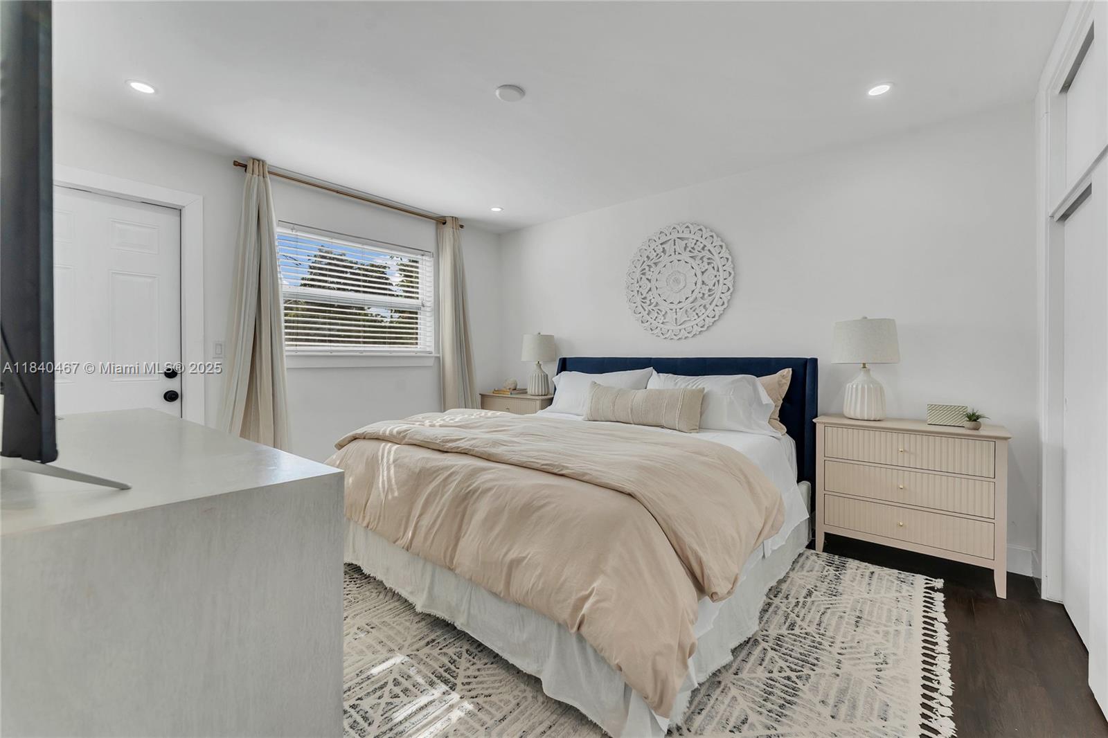 2851 Washington St, Hollywood, Florida image 13