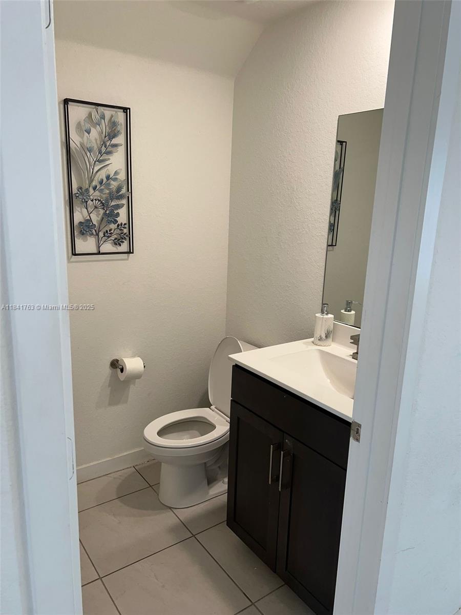 1703 SE 8th Pl, Homestead, Florida image 6
