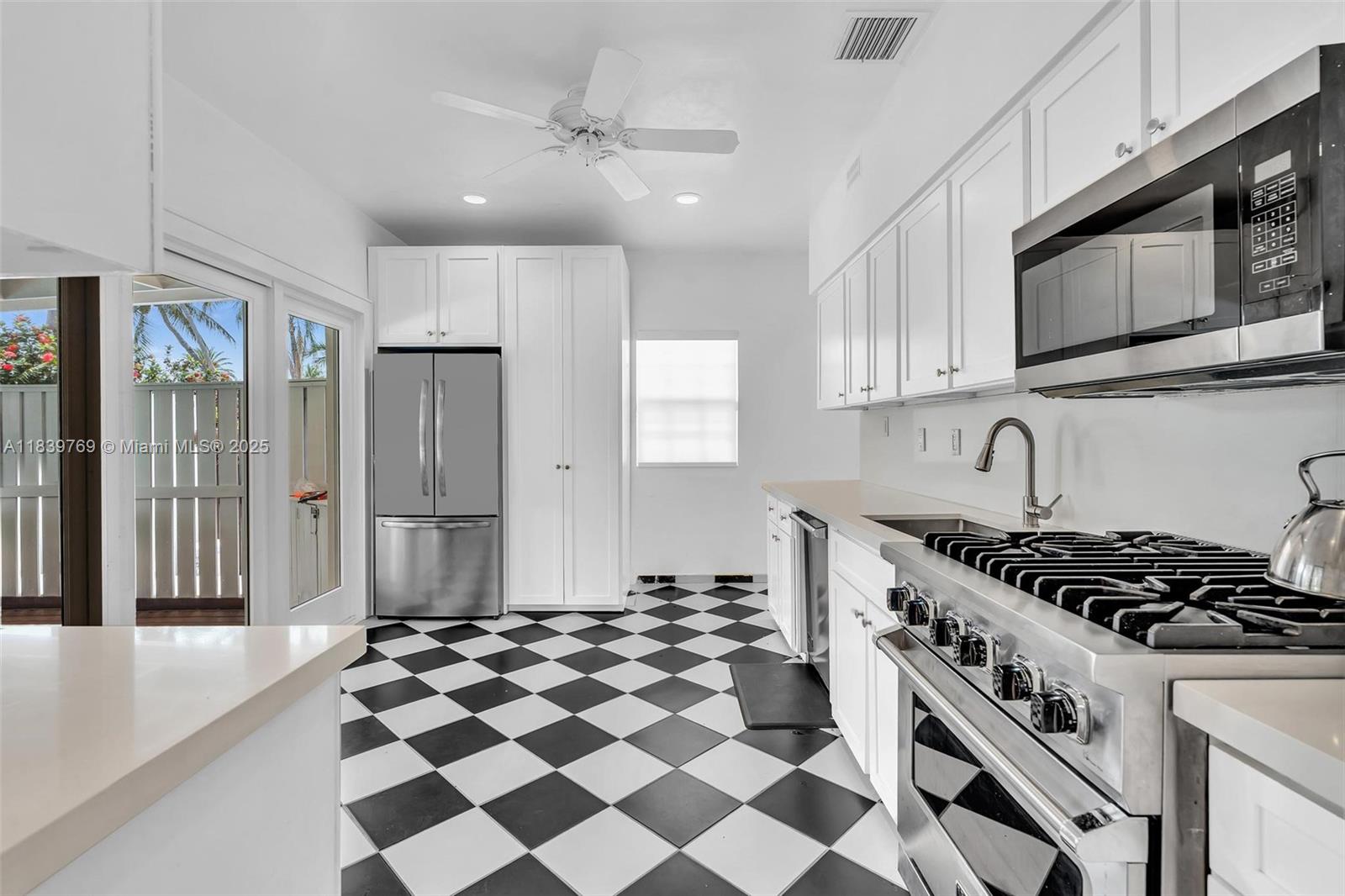 924 Belle Meade Island Dr, Miami, Florida image 20
