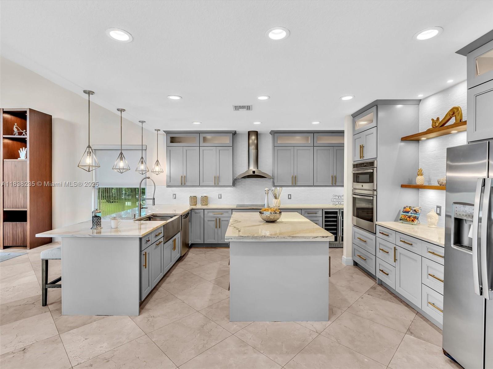 3849 Gulfstream Way, Davie, Florida image 10
