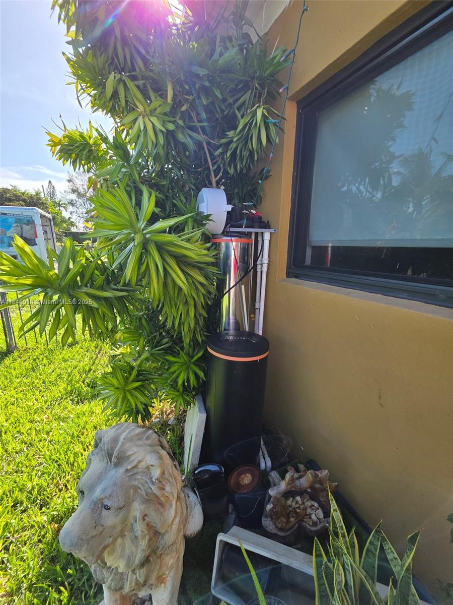 1441 NE 117th St, Miami, Florida image 2