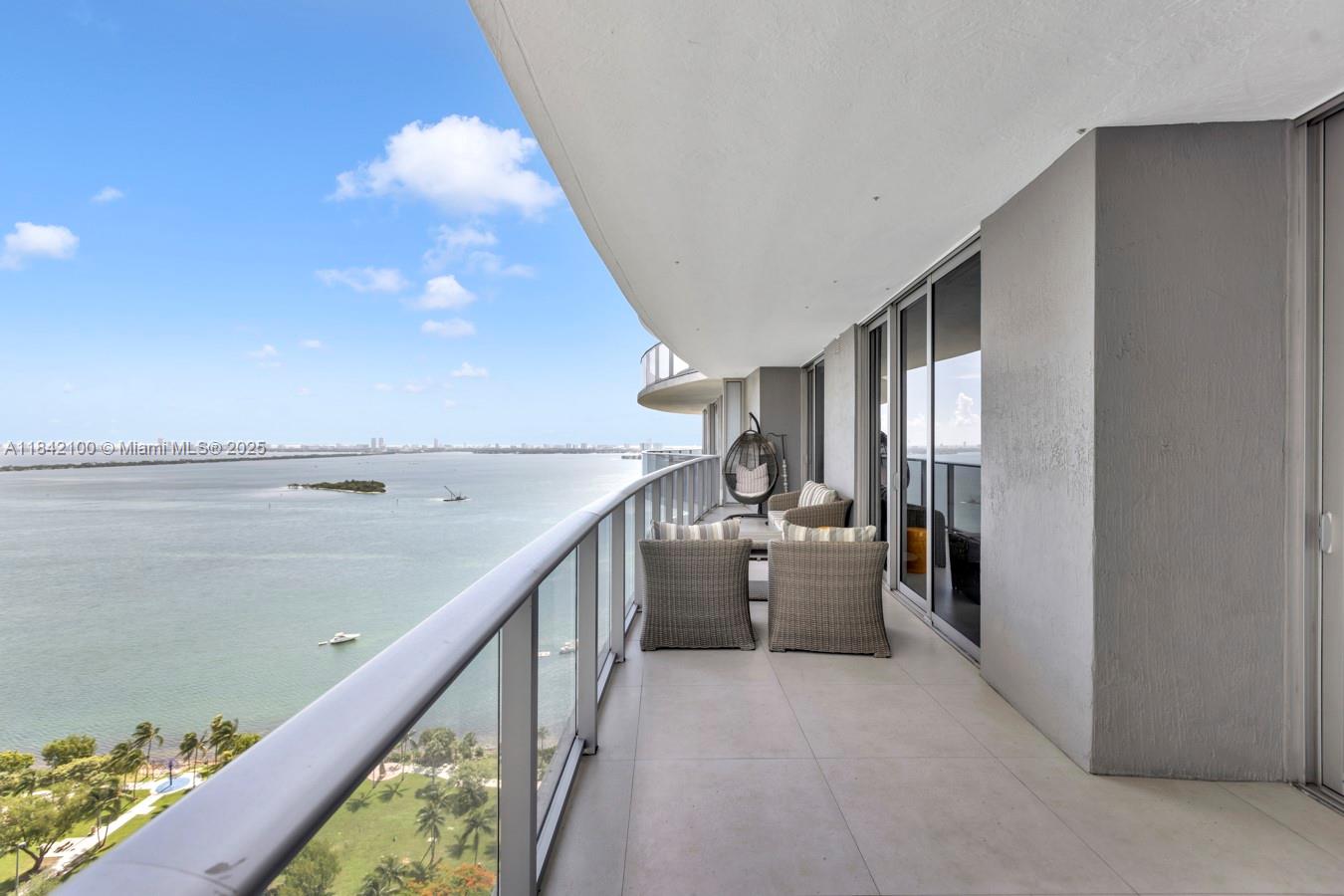 488 NE 18th St #2511, Miami, Florida image 3