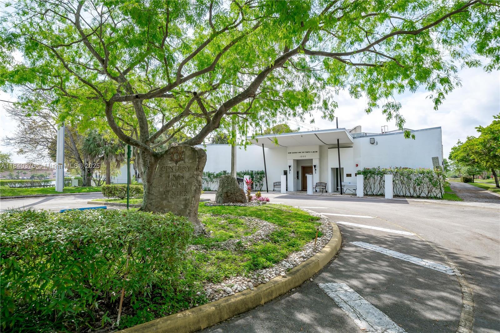13255 SW 7th Ct #115D, Pembroke Pines, Florida image 38